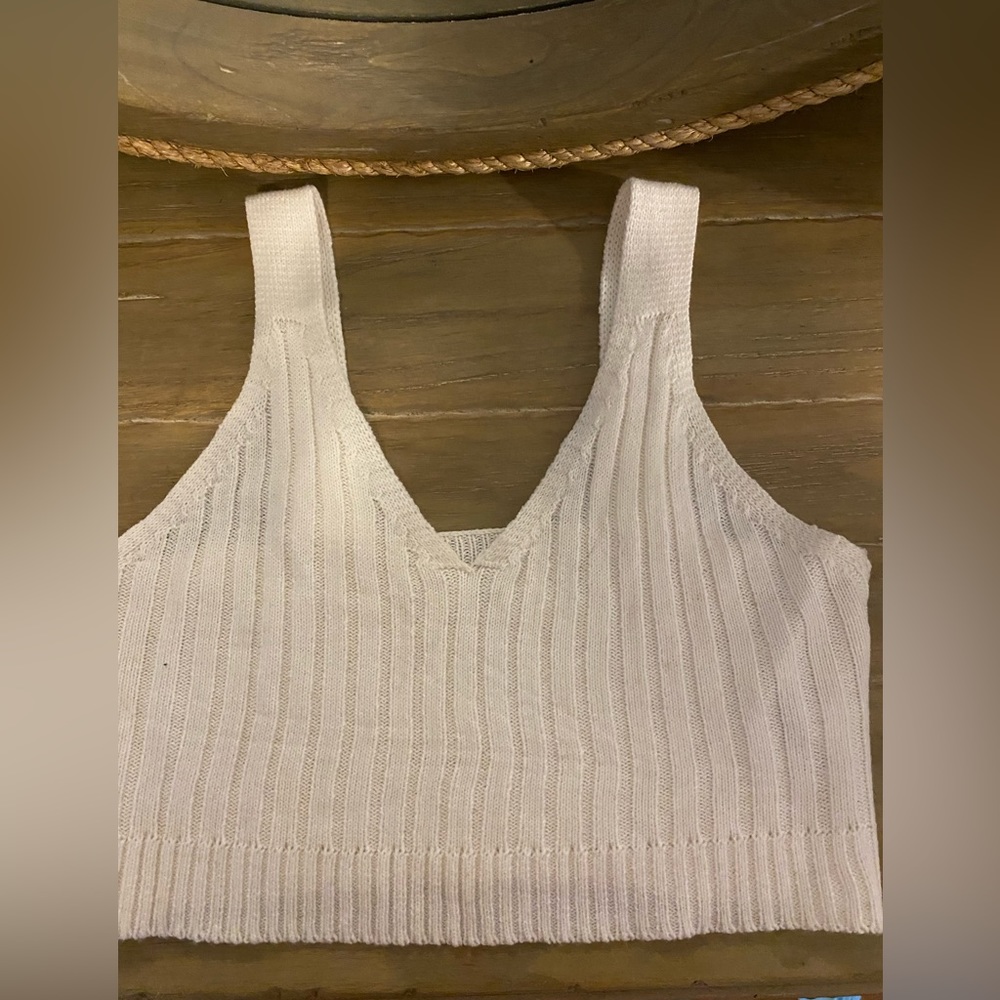 White lace tank